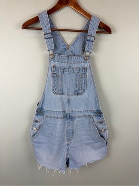 Old Navy Light Wash Denim Short Overalls cottagecore size Small